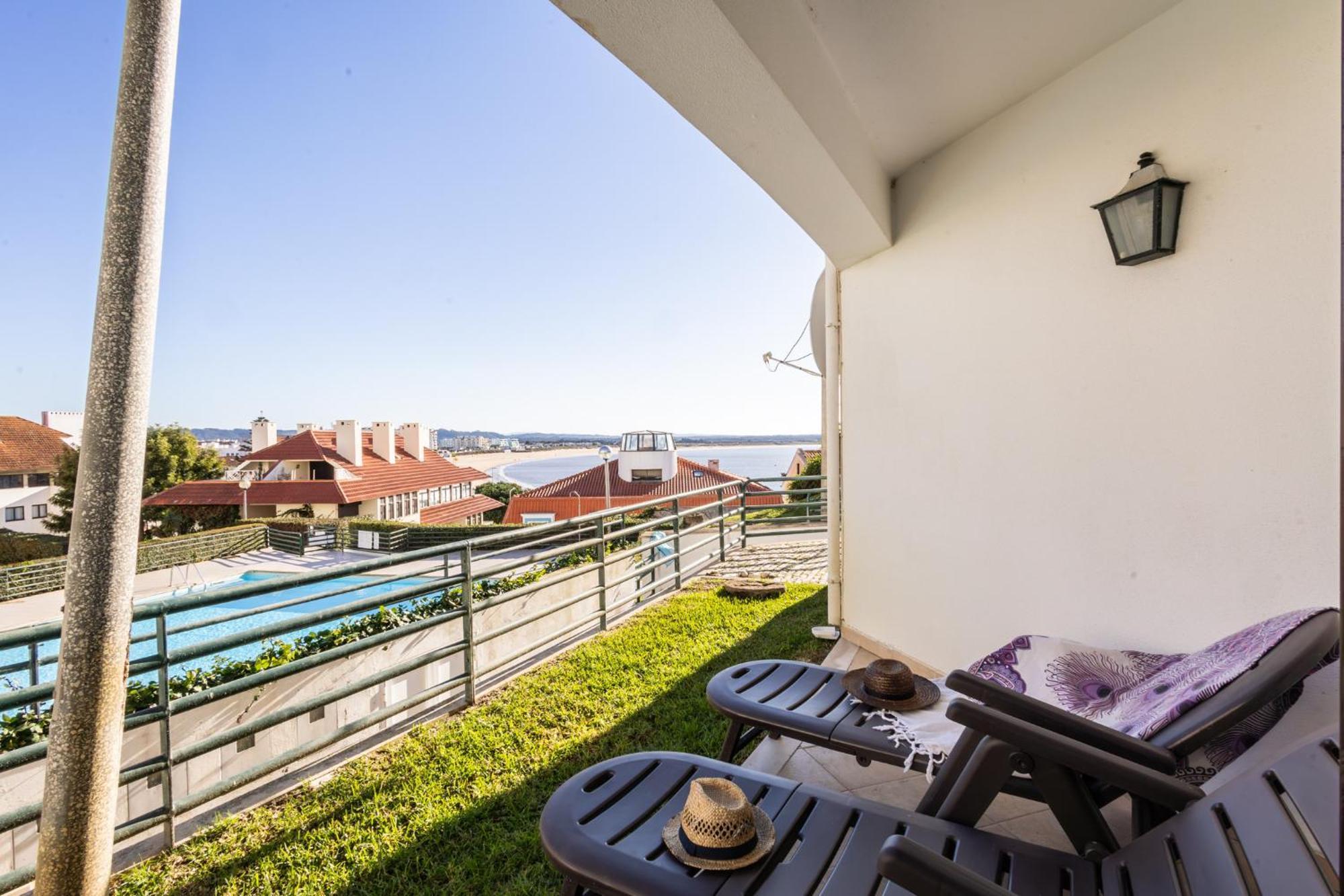 Paradise Com Vista Sobre A Baia เซามาร์ทินโญโดปอร์โต ภายนอก รูปภาพ
