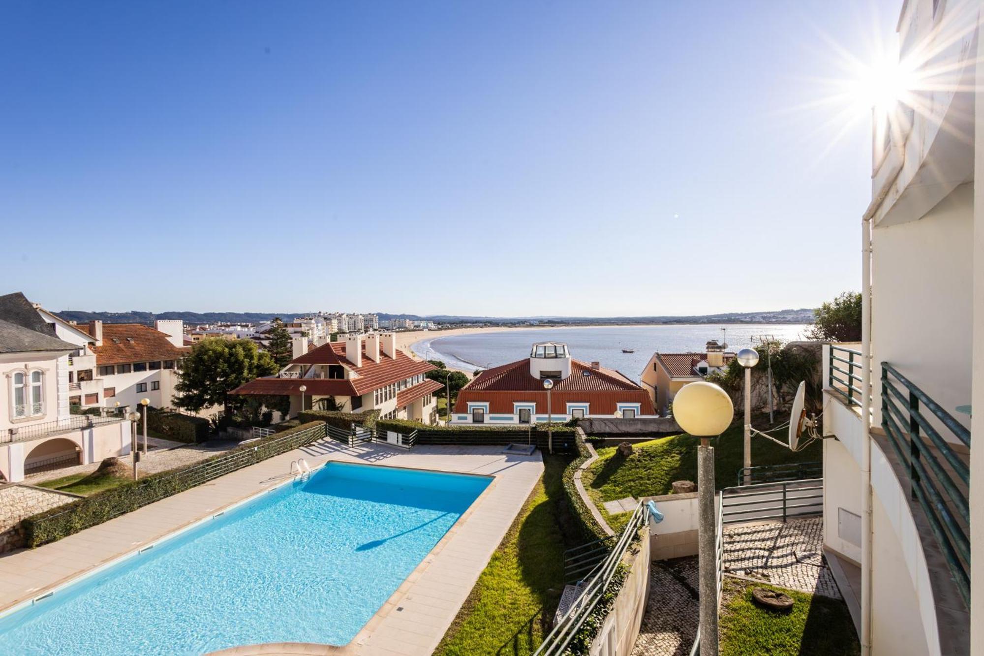 Paradise Com Vista Sobre A Baia เซามาร์ทินโญโดปอร์โต ภายนอก รูปภาพ